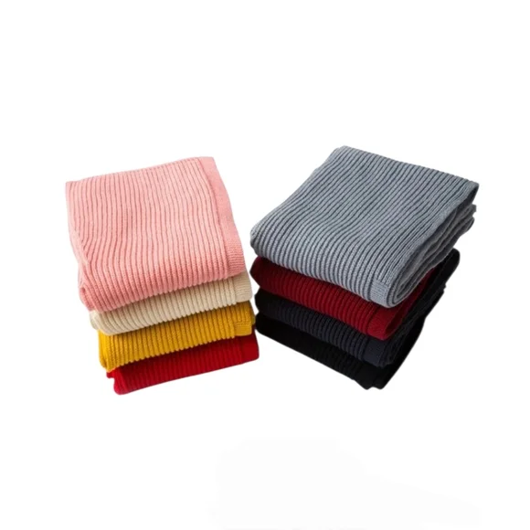 Hooded Scarf in Burgundy - Picture 6 of 11